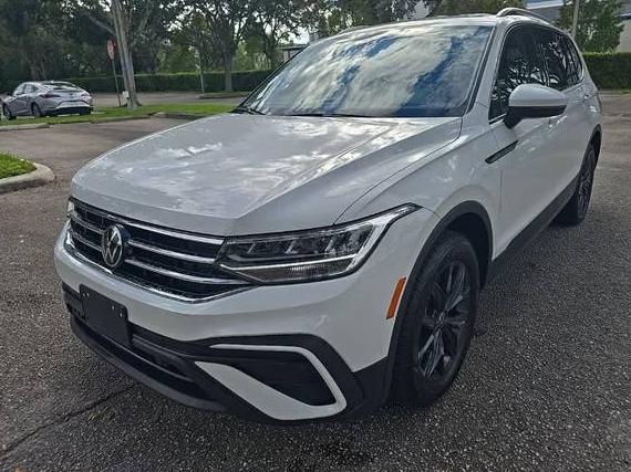 VOLKSWAGEN TIGUAN 4MOTION 2024 3VV2B7AX4RM132505 image